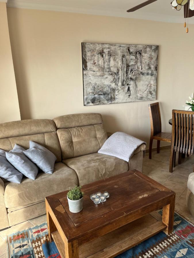 Carabeo 72 Menyber Apartment Нерха Екстериор снимка