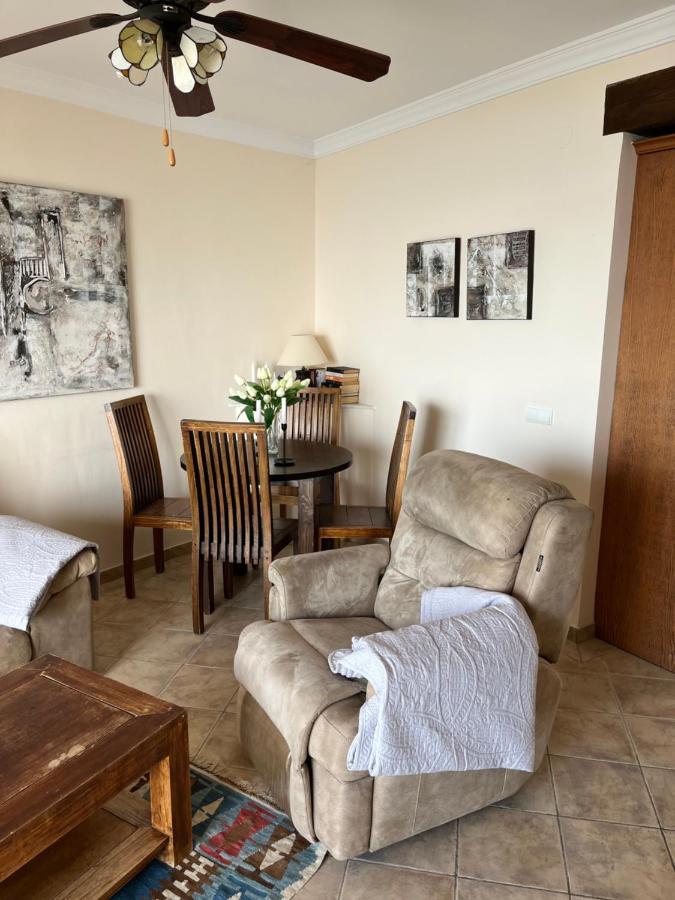 Carabeo 72 Menyber Apartment Нерха Екстериор снимка