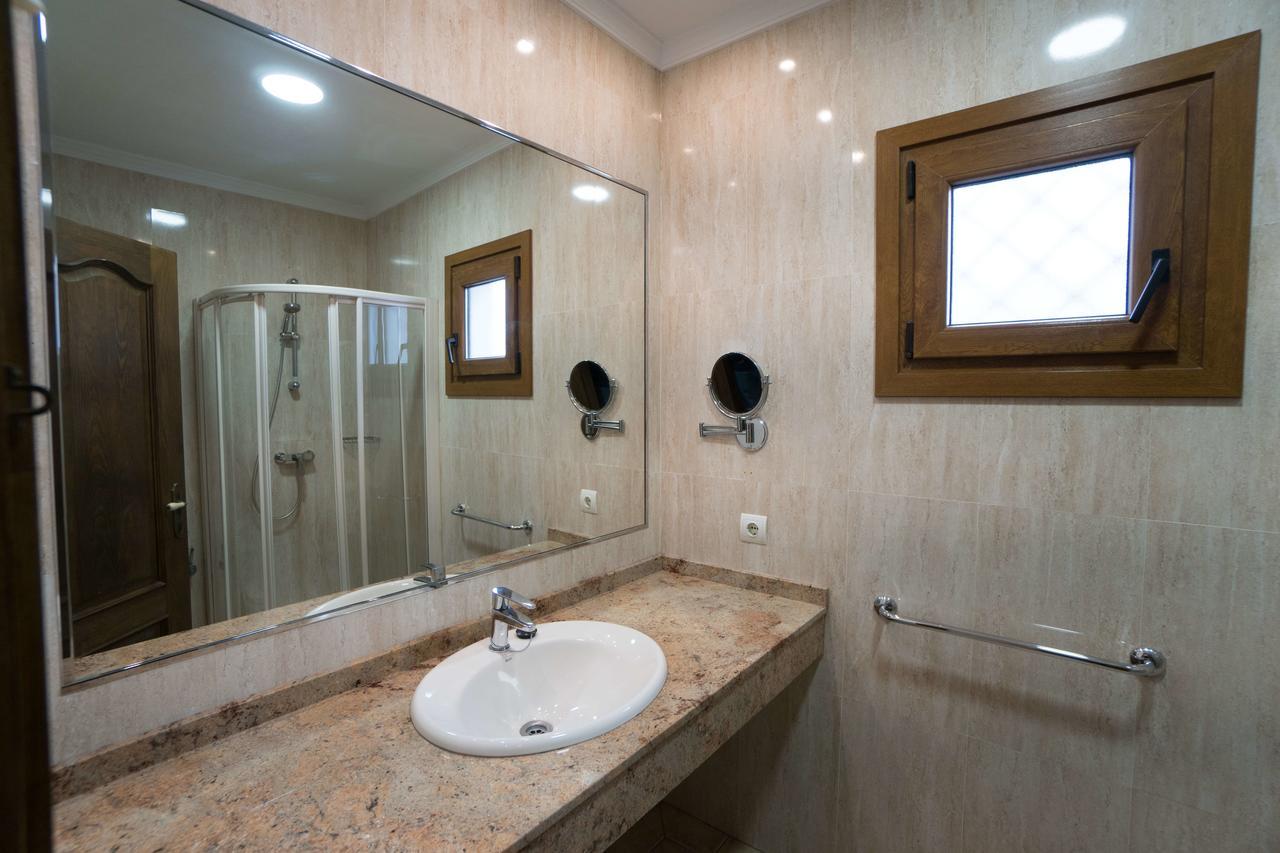 Carabeo 72 Menyber Apartment Нерха Екстериор снимка
